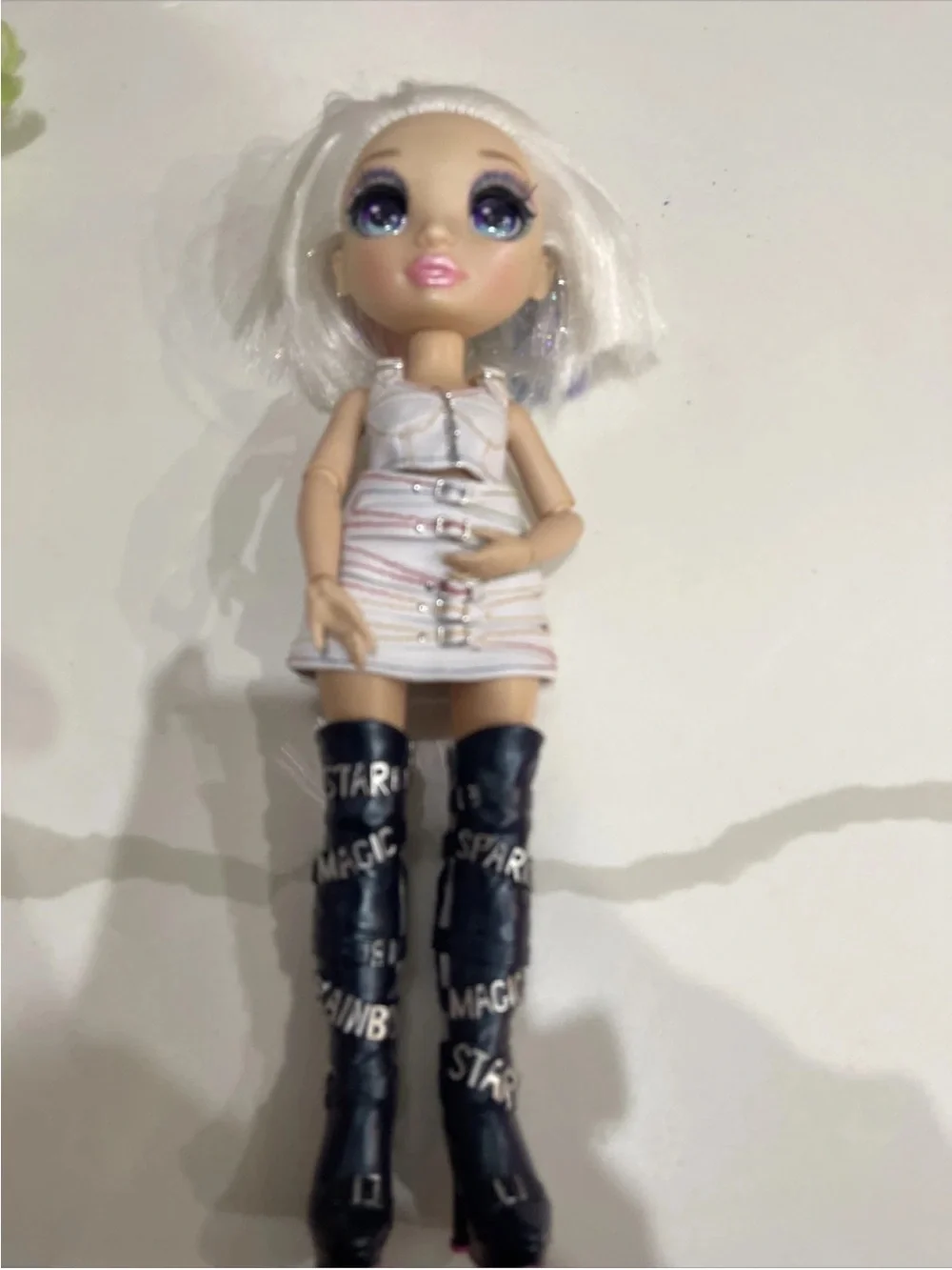 Rainbow High Winter Break Jade Hunter  Violet Willow And Doll White Hair Great